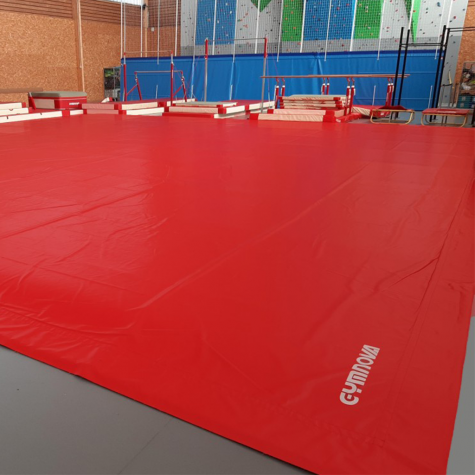 One-colour PROTECTIVE PVC COVER FOR EXERCISE FLOOR - 13 x 13 m